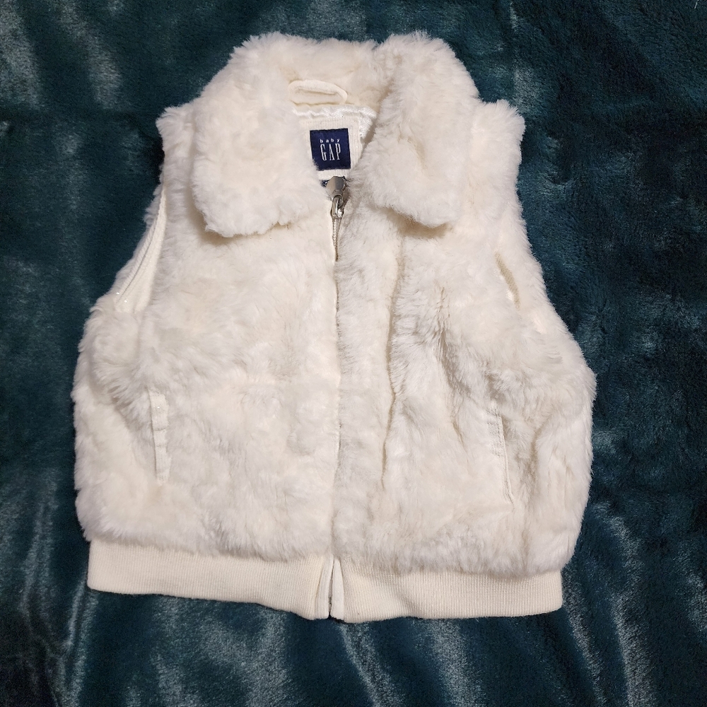 Baby GAP White Faux Fur Vest 18-24M